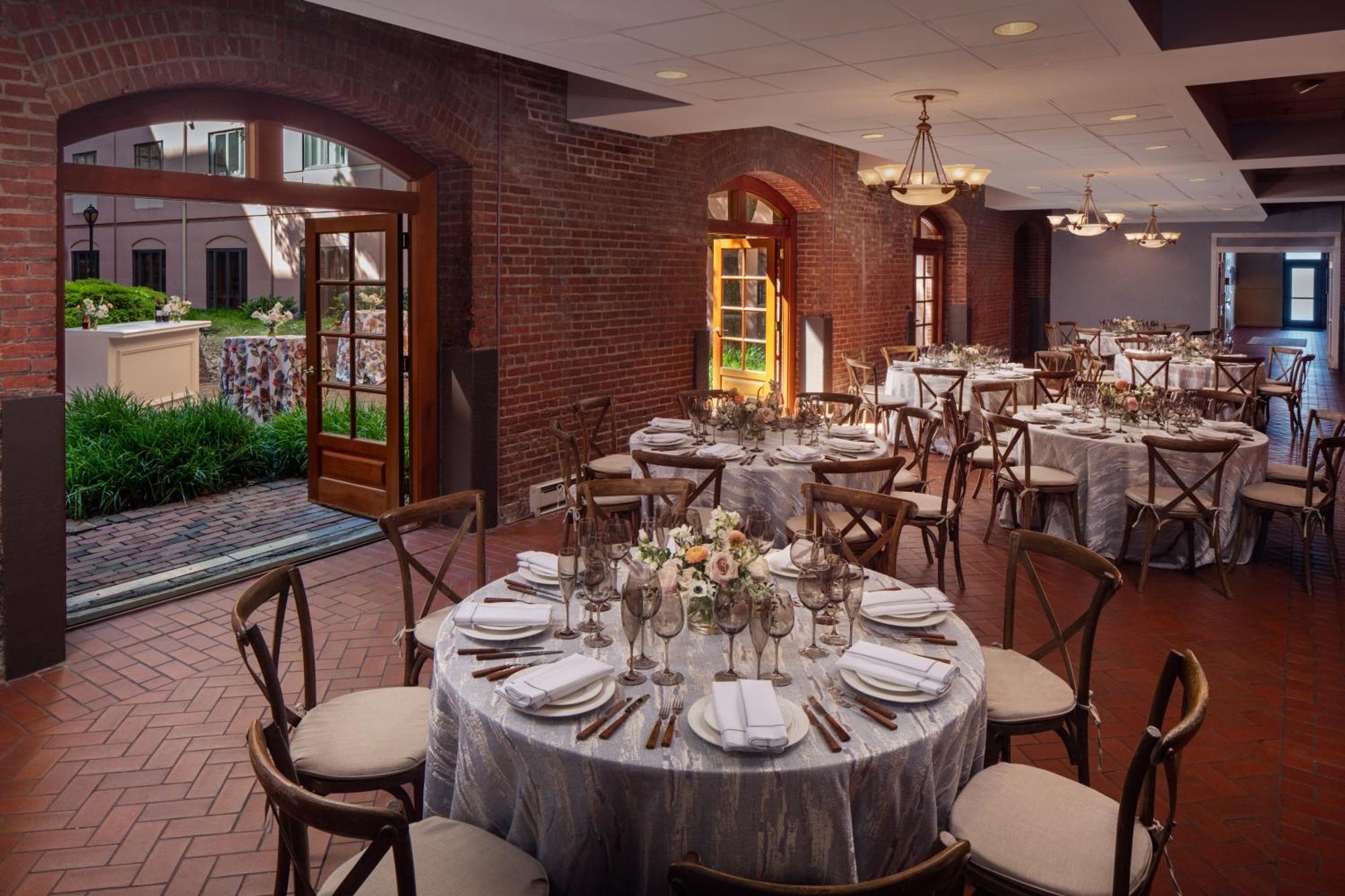 Hotel The At Henderson's Wharf, Ascend Collection Baltimore