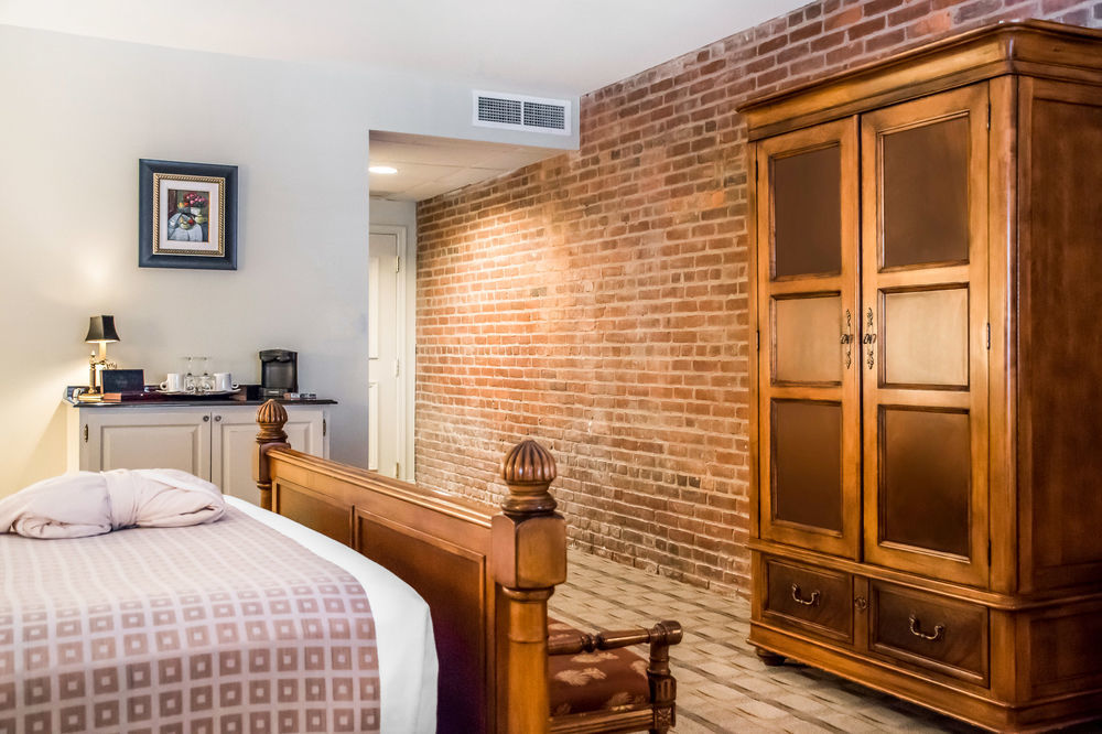 Hotel The At Henderson's Wharf, Ascend Collection
